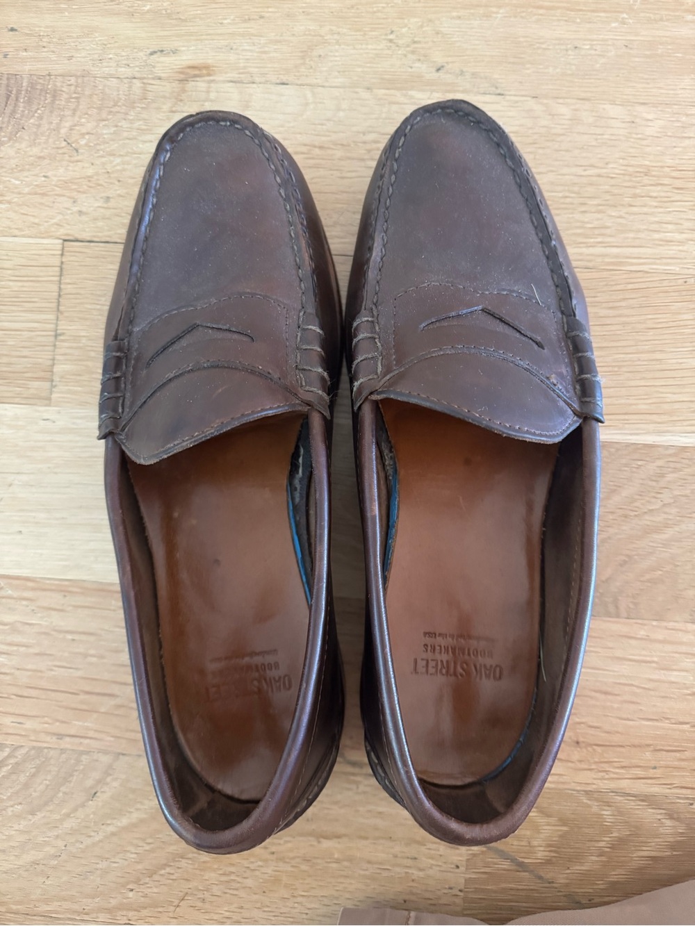 Oak Street Bootmakers Brown Leather Penny Loafers for Men (size 10.5)